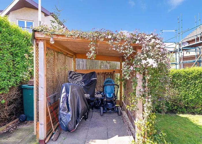 Cozy With Character Cheerful Home With Garden At Leith Links Park Edinburgh